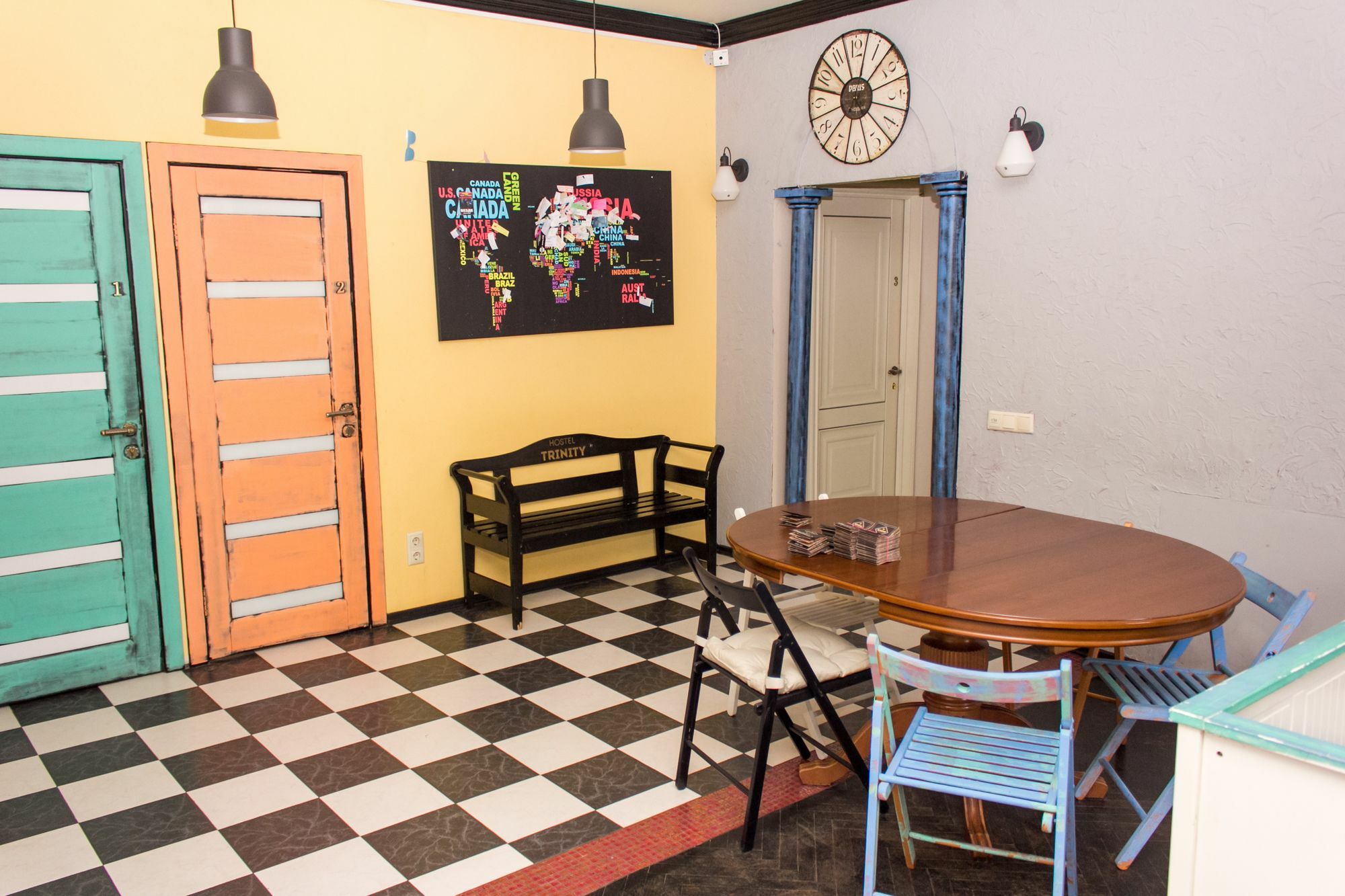 Trinity Hostel & Tours Мінськ Екстер'єр фото
